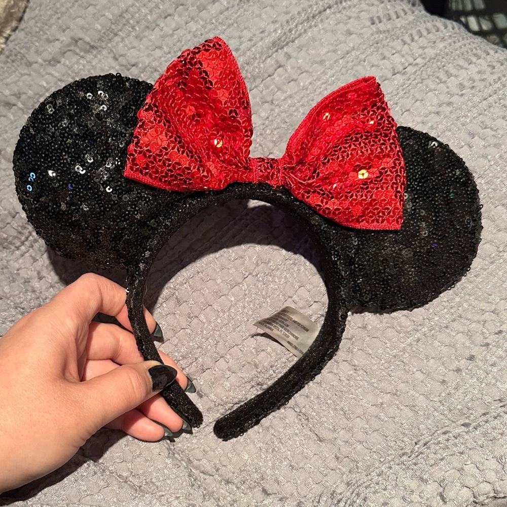 Sequin Black and Red Bow Headband
